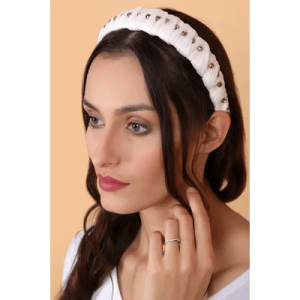 Hairband Photography with model For E-commerce Website