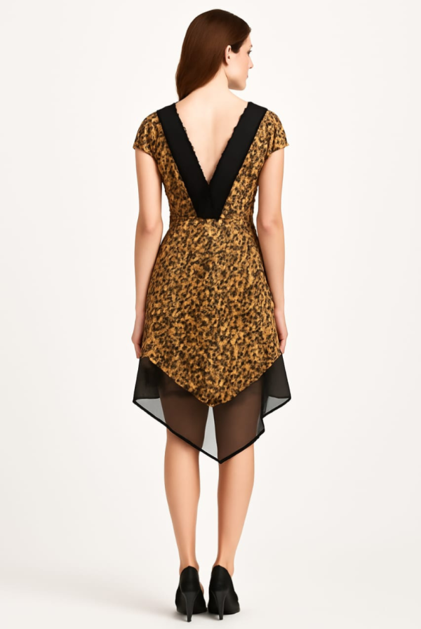 Print Dress with Cut-Out Detail - Image 4