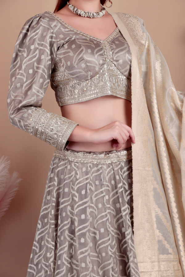 Lehenga Choli with Beige Dupatta - Image 6