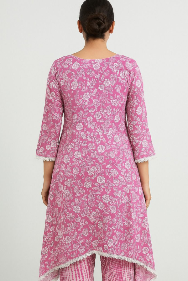 Pink Floral Tunic with Tie-Dye Pants - Image 2