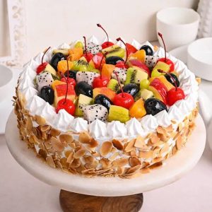 Fresh fruit roasted almonds cake
