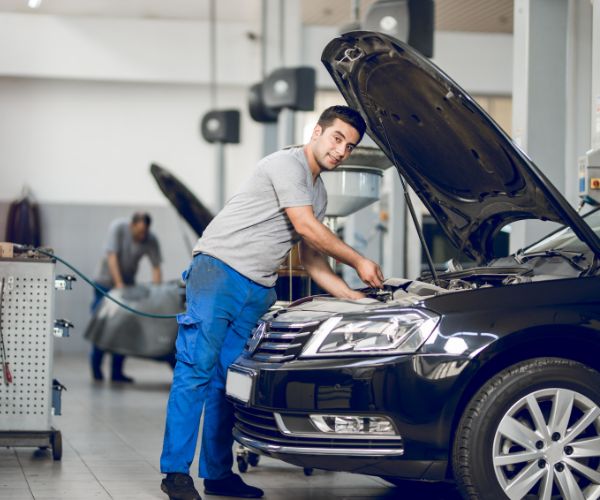 Car Repairing Services in Noida – Reliable Car Maintenance And Repair Solutions